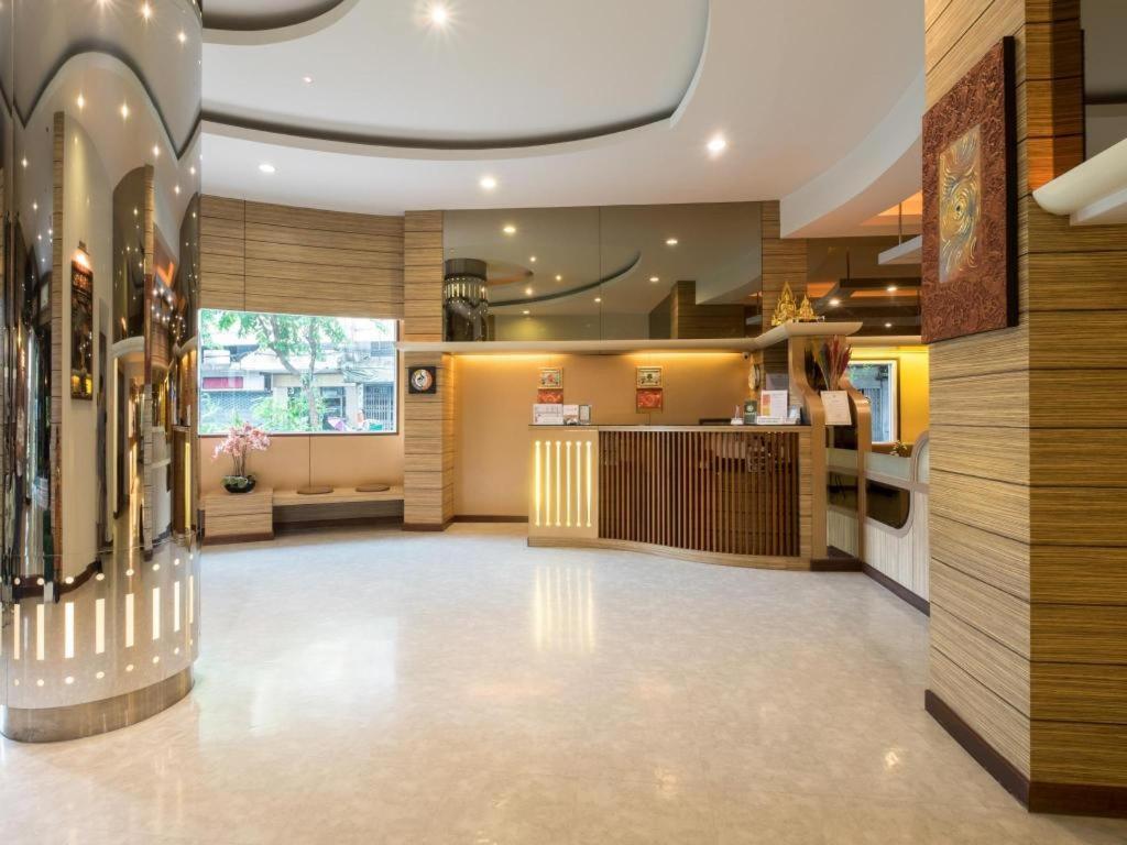 New Suanmali Hotel Bangkok Buitenkant foto