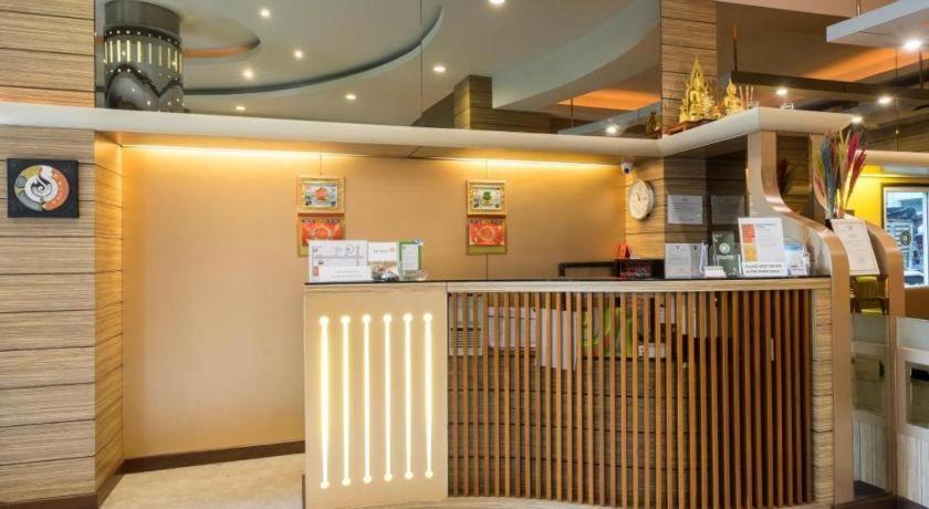 New Suanmali Hotel Bangkok Buitenkant foto